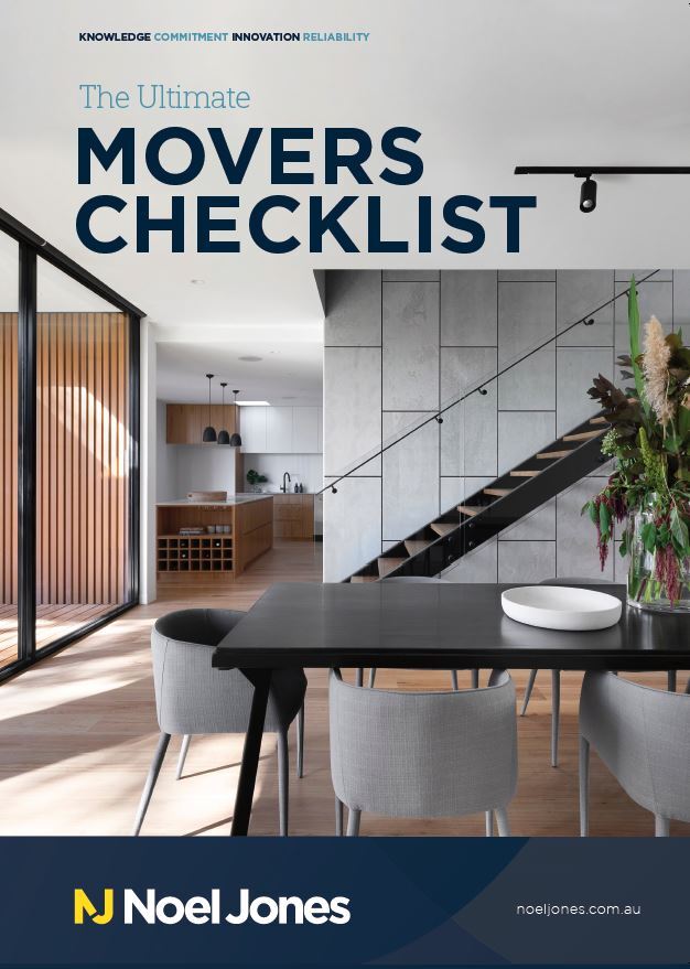 Download your copy of the Ultimate Movers Checklist